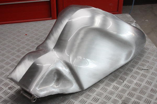 BEATER Honda RVT1000R Hair-lined Aluminum fuel tank