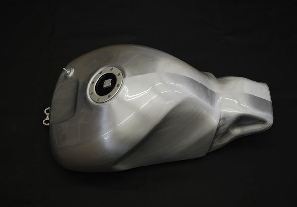 BEATER Honda RVT1000R Hair-lined Aluminum fuel tank