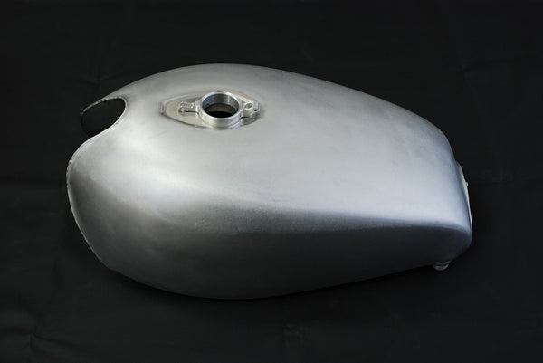 BEATER Kawasaki Z900 Aluminum fuel tank