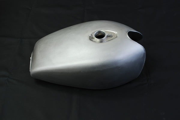 BEATER Kawasaki Z900 Aluminum fuel tank