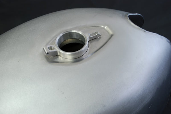 BEATER Kawasaki Z900 Aluminum fuel tank