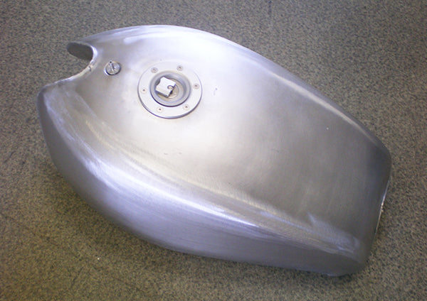 BEATER Kawasaki Z900 Aluminum fuel tank