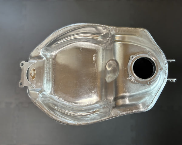 BEATER Kawasaki 2011 ZX-6R Aluminum Fuel Tank