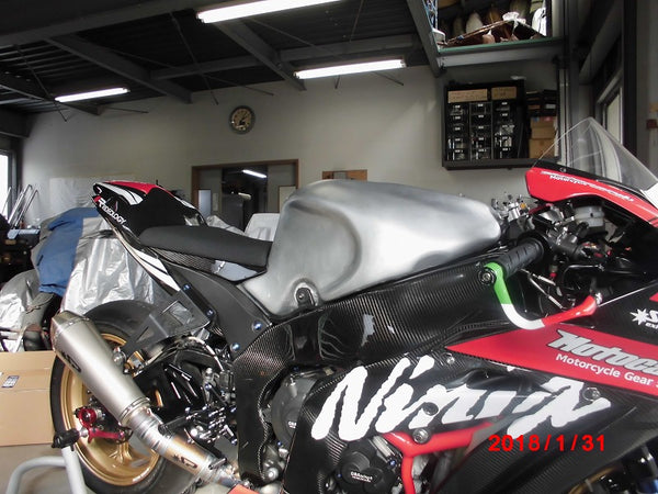 BEATER 2017-2023 Kawasaki ZX-10R 24L Aluminum fuel tank