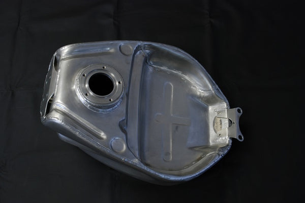 BEATER 2011-2015 Suzuki GSX-R600 Aluminum fuel tank