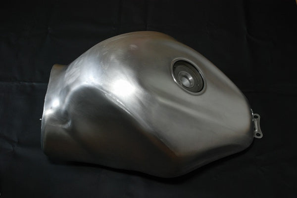 BEATER Suzuki GSX-R1300R Hayabusa Fuel tank