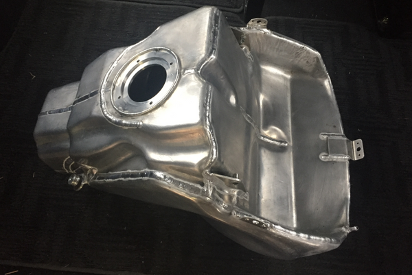 BEATER 2020-2023 Yamaha YZF-R1 Racing Tank