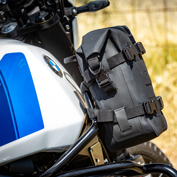 Unit Garage UG011 Khali Drypack 7.5L Bag
