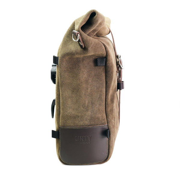 Unit Garage DPS-UGSET-4688 Waxed suede side pannier Pure + Right subframe Triumph Scrambler 400 X (Only compatible with our low exhaust code: 4206Low)