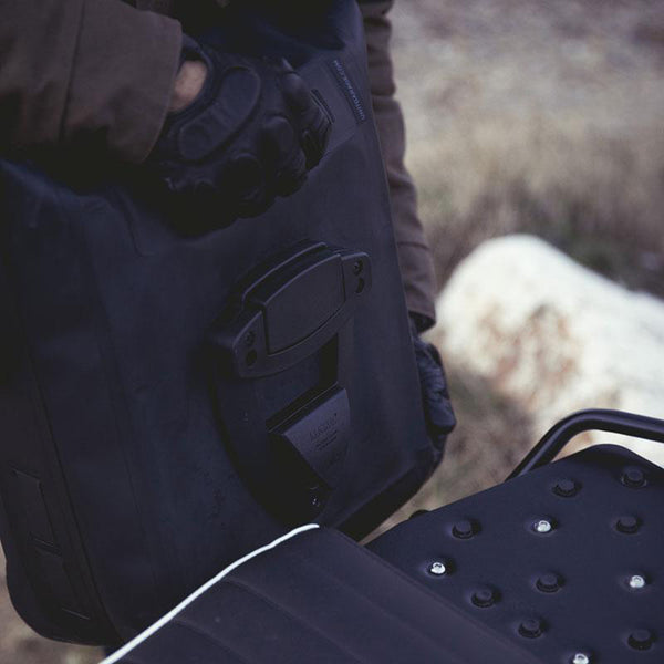 Unit Garage UG001+1006 Khali side pannier in TPU + Universal subframe