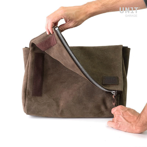 Unit Garage U042 Fezzan Messenger Bag Crust leather