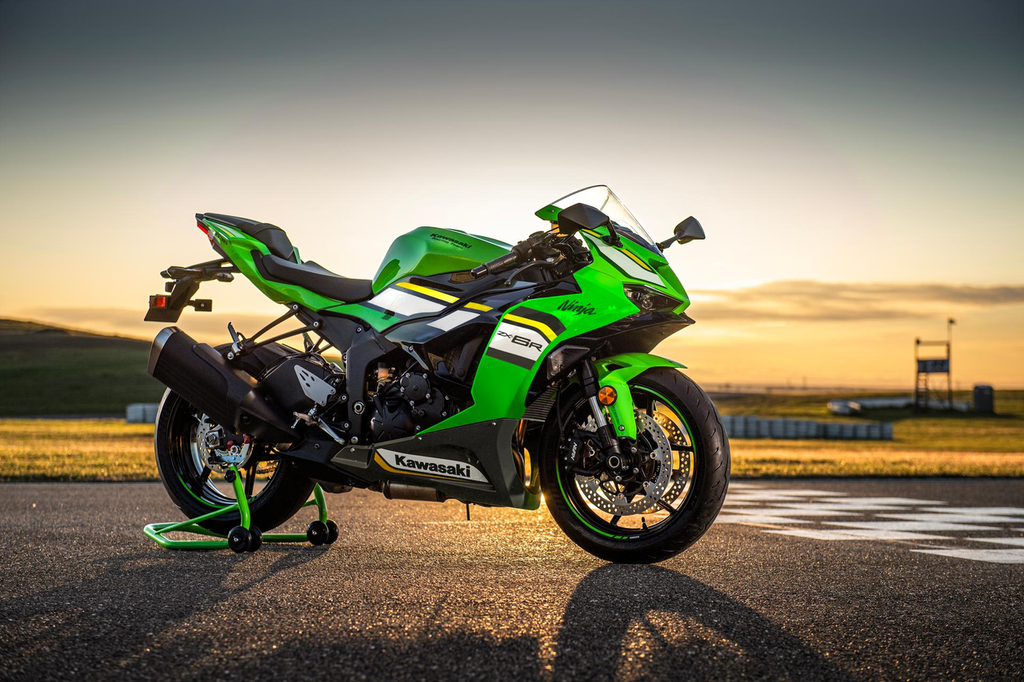 BT Moto (24-27) Kawasaki ZX-6R Stage 1+ Performance Calibration With Handheld Tuner