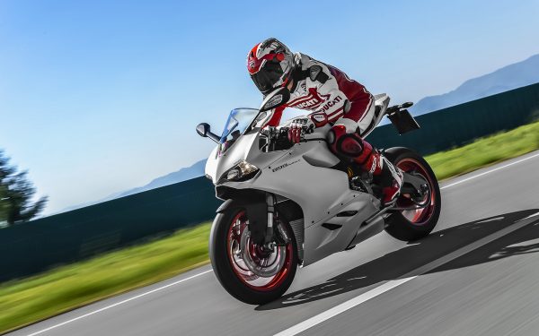 BT Moto (13-17) Ducati 899 Stage 1+ Performance Calibration With Handheld Tuner