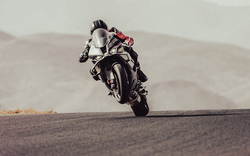 BT Moto (25-27) BMW S1000RR Stage 1+ Performance Calibration With Handheld Tuner