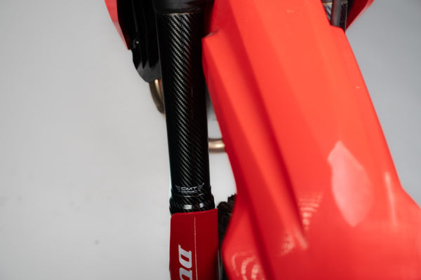 CMT Compositi Carbon Fork Guards | Yamaha / Fantic / Triumph / Honda / Beta / Sherco / TM Racing / Stark Varg | 000139