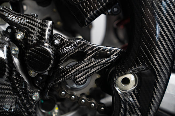 CMT Compositi Carbon Front Sprocket Guard | Honda CRF 250 R / Multi-Model | 000191