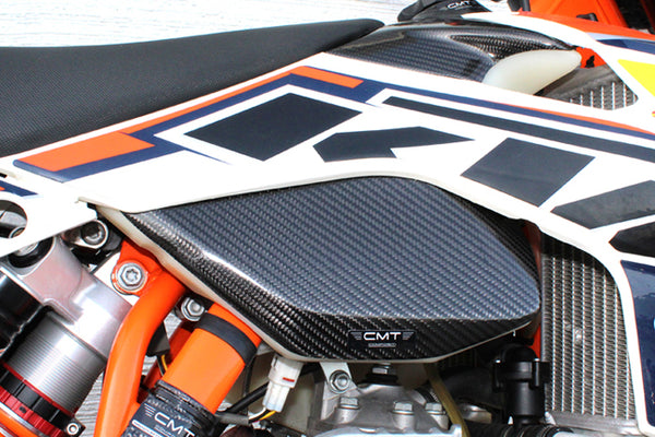 CMT Compositi Carbon Lower Fuel Tank Cover | KTM EXC 250 / KTM EXC 300 | 000310