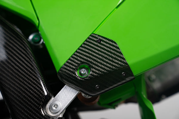 CMT Compositi Carbon Rear Side Panel Guards | Kawasaki KXF 450 / Multi-Model | 000792