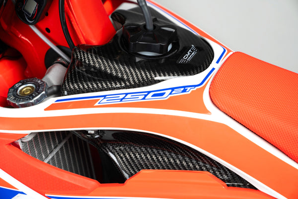 CMT Compositi Carbon Upper Fuel Tank Cover | Beta RX 250 2T / Multi-Model | 000923