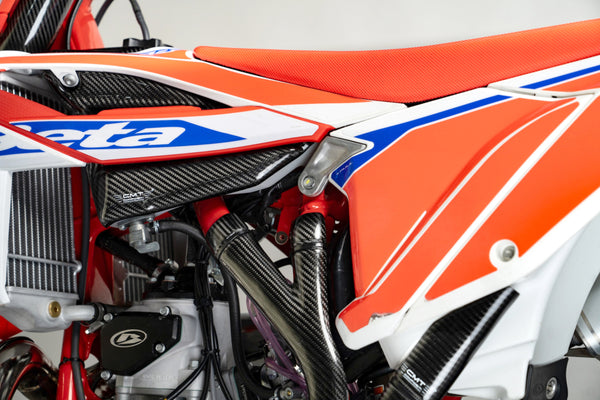 CMT Compositi Carbon Lower Fuel Tank Cover | Beta RX 250 2T / Multi-Model | 000924