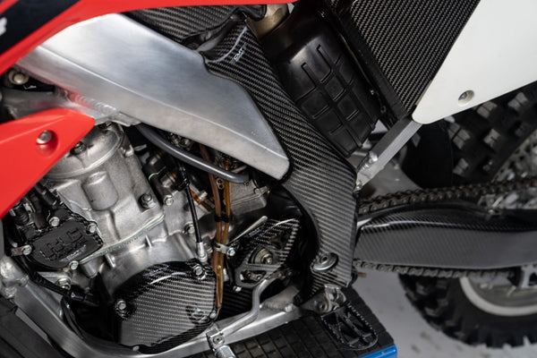 CMT Compositi Carbon Swingarm Guards | Honda CR 250 / Honda CR 125 | 001023