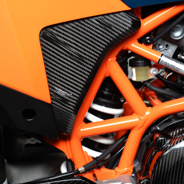 CMT Compositi Carbon Lower Fuel Tank Cover | KTM 690 SMC R / KTM 690 ENDURO R | 003128