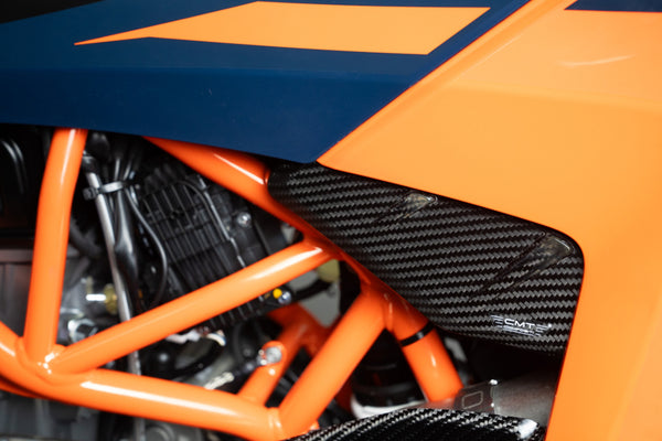 CMT Compositi Carbon Lower Fuel Tank Cover | KTM 690 SMC R / KTM 690 ENDURO R | 003128