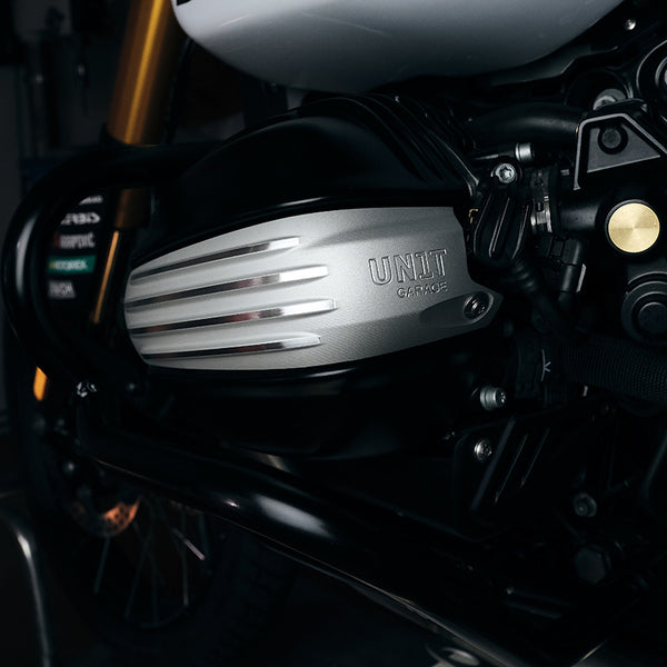 Unit Garage 5015_SI Pair of silver coil protectors for BMW R12