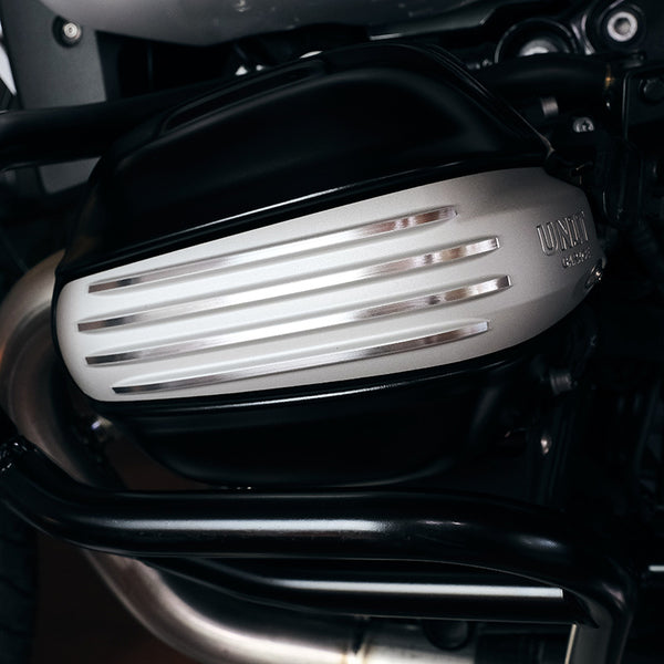 Unit Garage 5015_SI Pair of silver coil protectors for BMW R12