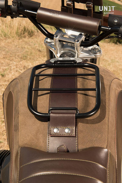 Unit Garage 2021 Tank cover in waxed suede