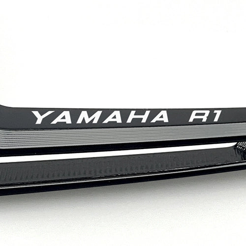 DB RACE LINEA Mirror with Lever Guard option detail