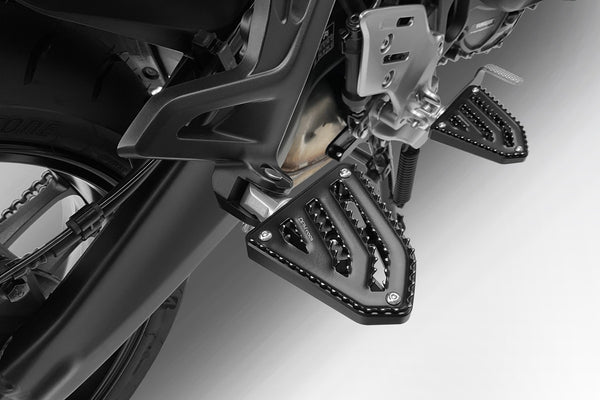 DPM Kit passenger footrests MultiGrip for MT09 TRACER 9 2025 | R-01034
