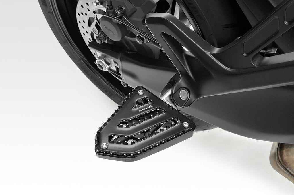 DPM Kit passenger footrests MultiGrip for MT09 TRACER 9 2025 | R-01034