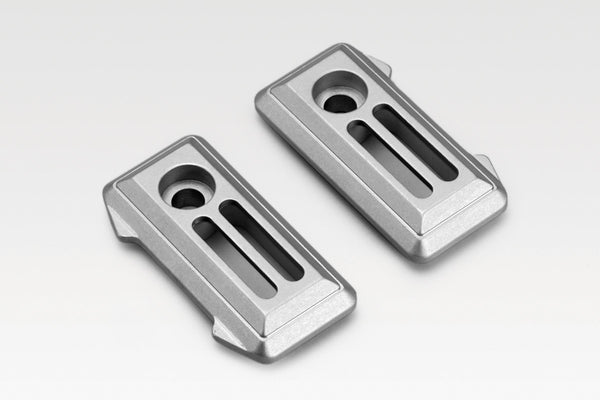 DPM Chain adjustment covers for SV 650 01-02 | R-0159P