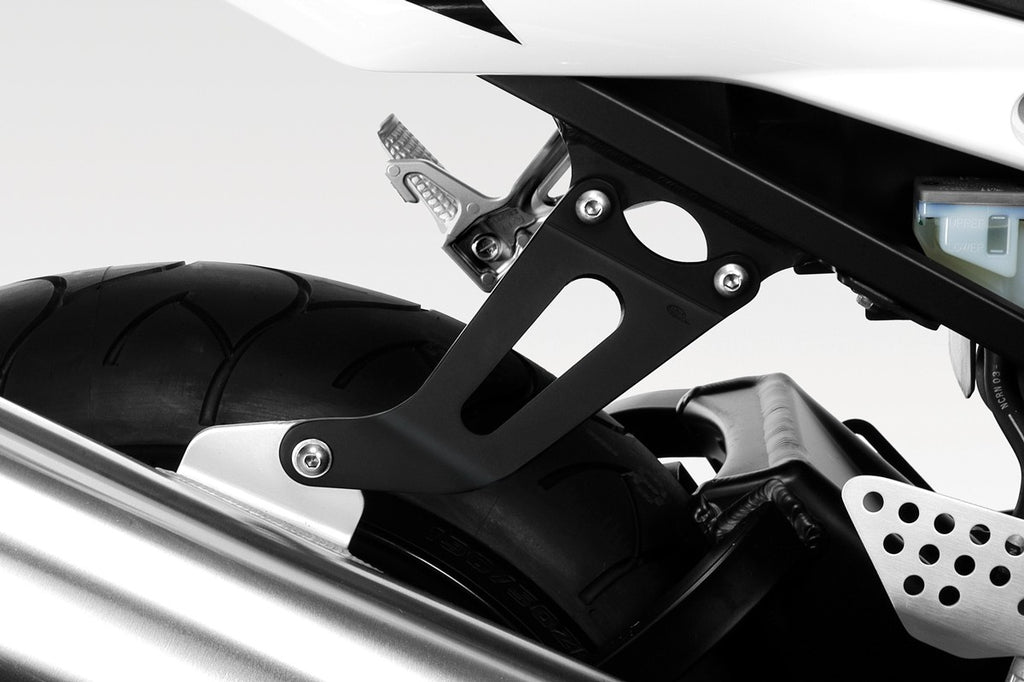 DPM Muffler support RACING for GSXR 600-750 04-05 / GSXR 1000 03-04 | R-0393P
