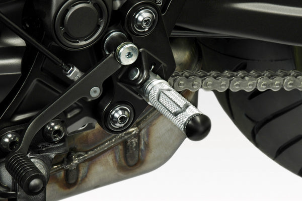 DPM Control footpegs GP for XJ6N 2009-16 / MT07 2014-2017 & More | R-0791