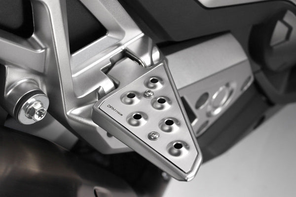DPM Kit passenger footrests for XADV 2017-20 / XADV 2021-25 | R-0826B