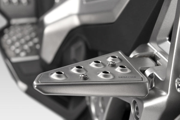DPM Kit passenger footrests for XADV 2017-20 / XADV 2021-25 | R-0826B