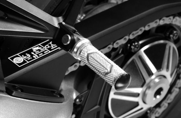 DPM Passenger footpegs GP for CB1000R 2018-20 / CB1000R 2021-25 & More | R-0831
