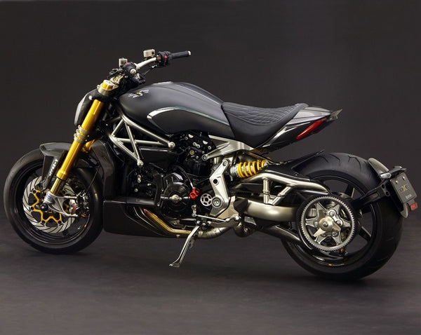 MOTOCORSE Ducati DXC