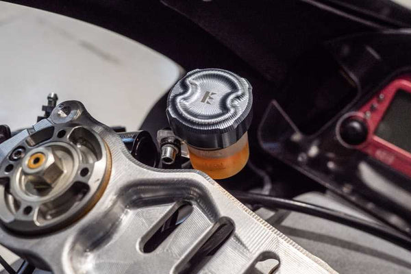 Evotech RC Rear Brake / Clutch Fluid Reservoir Cap - image 3
