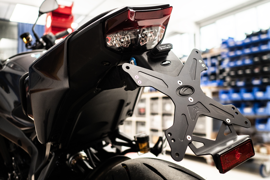 Evotech RC Tail Tidy Yamaha MT-09 / SP '24-'25 / YZF-R9 - image 1