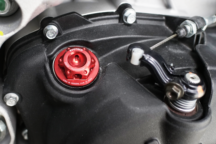 Evotech RC Oil Filler Cap MV Agusta/Aprilia M25x1.5 - image 1