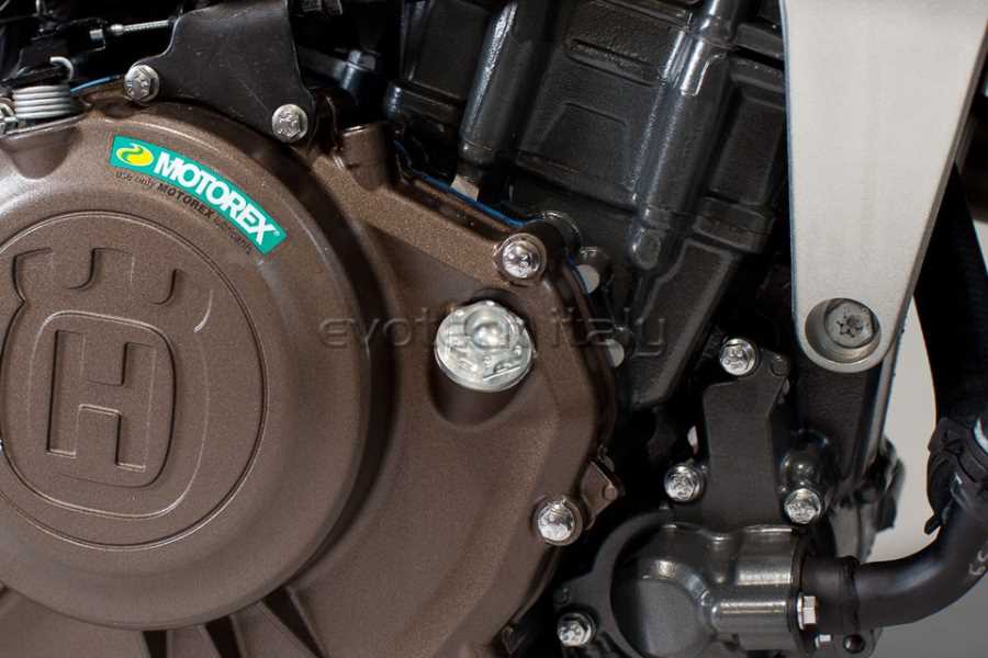 Evotech RC Oil Filler Cap M16X1.5 - image 1