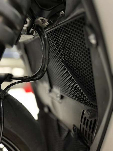 Evotech RC Ducati Streetfighter V2 955 upper Radiator Guard (Additive Manufacturing) – image 1