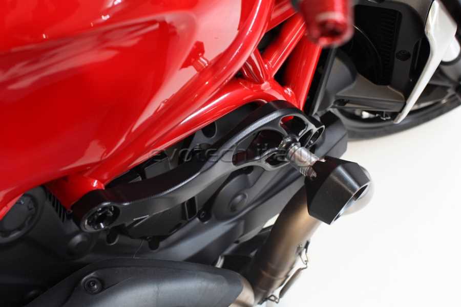 Evotech RC No-Cut Anti-Shock frame sliders Ducati Monster 821 / 1200 / R - image 1