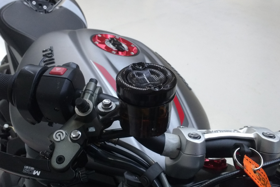 Evotech RC Brake Fluid Reservoir Cap – image 1