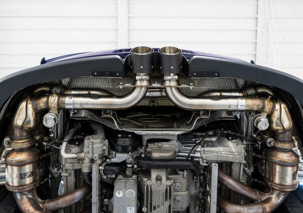 FABSPEED Porsche 991.2 GT3 / GT3 RS Center Muffler Bypass Pipe official image 3