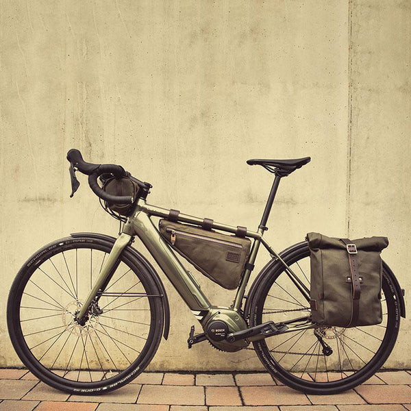 Unit Garage B003 Frame Pack Triangle Canvas