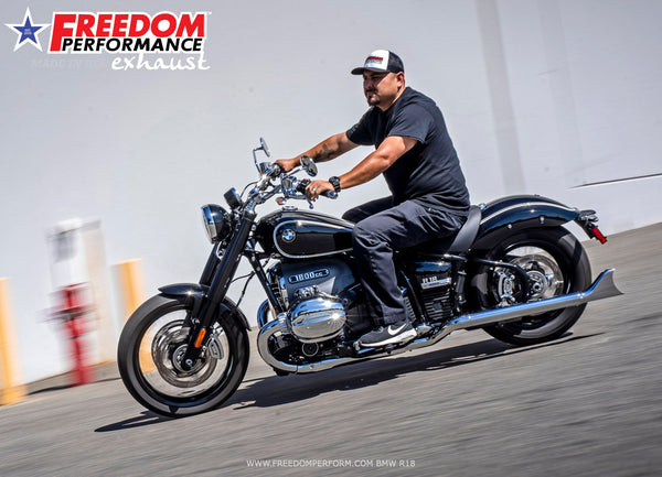 BMW R 18 2.5" SHARKTAIL SLIP-ONS 2020-PRESENT official image